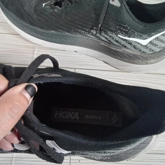 Hoka one one profly Mach 5 black running sneakers men's 11D - Picture 5 of 8